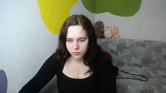 mini girly online show from 11.10.25