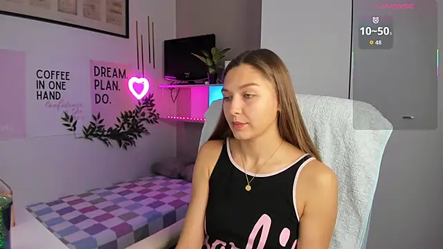 SofiaLolipop online show from 11.28.25