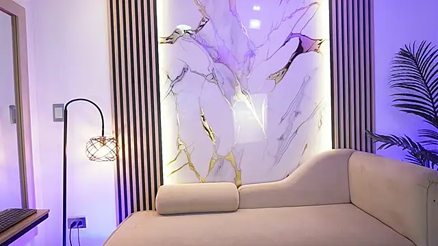 Emma Walkerr  online show from 03.30.26