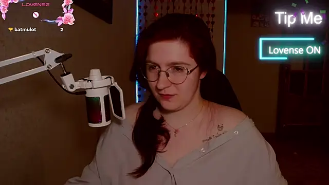 LesyaOxi online show from 01.31.25