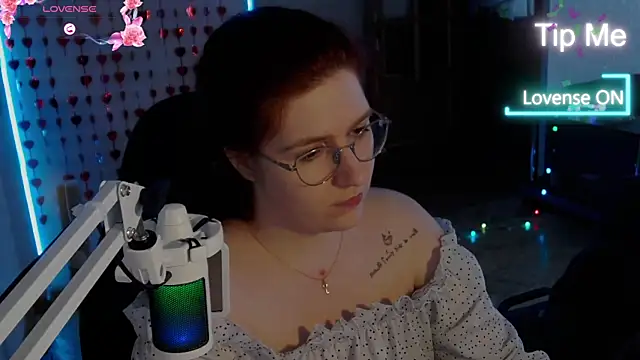 LesyaOxi online show from 02.04.25