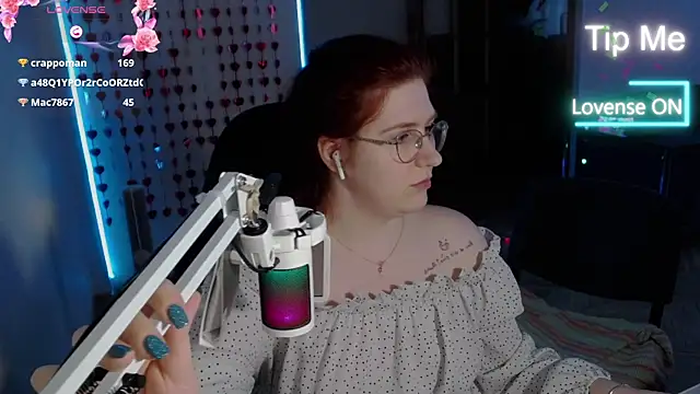 LesyaOxi online show from 02.04.25