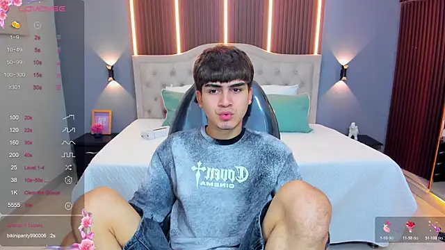 Tommy18   online show from 07.12.26