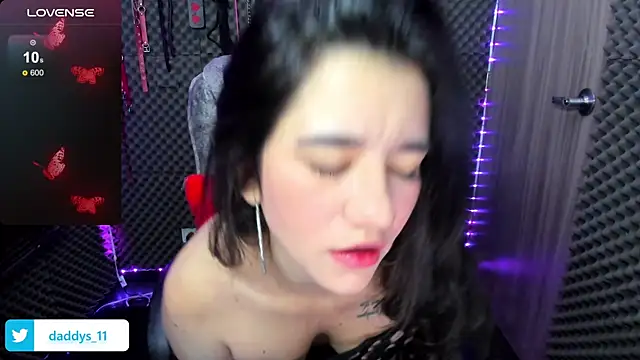 lilihot  online show from 01.14.25