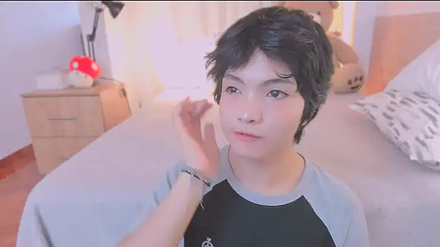 AllanYong18 online show from 02.28.26