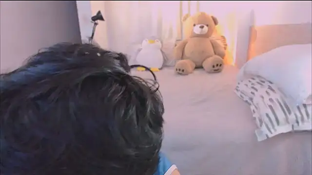 AllanYong18 online show from 03.07.26