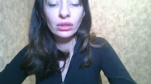 LissaBlossom online show from 01.08.25