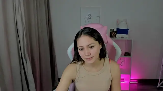 Bellalovesss online show from 02.17.25