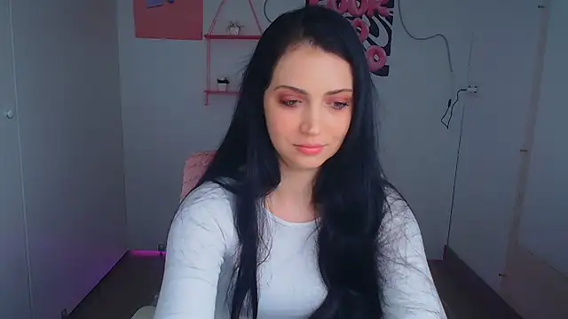 Snapshot of Amalia_amor chatting on 04.18.26 Amalia amor online show from 04.18.26