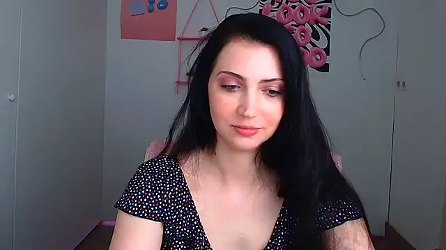 Snapshot of Amalia_amor chatting on 05.19.26 Amalia amor online show from 05.19.26