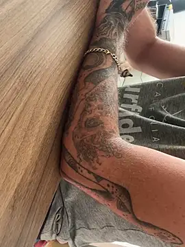 xtrppyx online show from 10.27.25