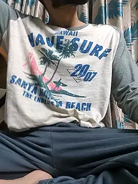 TOPMOON001 online show from 01.16.26