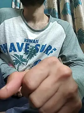 TOPMOON001 online show from 02.04.26