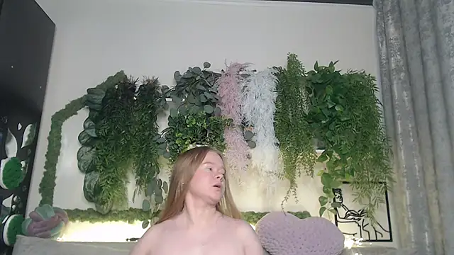 Snapshot of scyrim2 chatting on 02.26.25 scyrim2 online show from 02.26.25