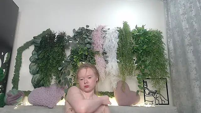 Snapshot of scyrim2 chatting on 03.16.25 scyrim2 online show from 03.16.25