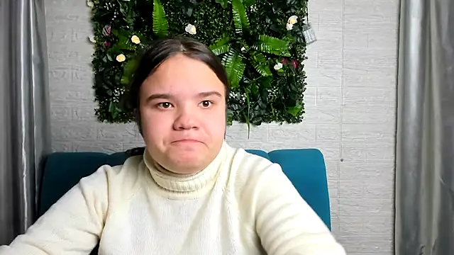 AdeleCruz online show from 01.08.25