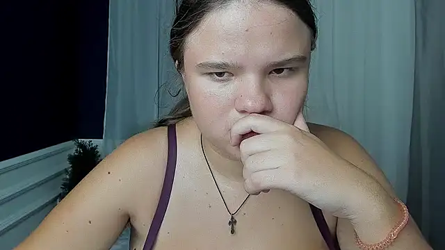 AdeleCruz online show from 09.15.25