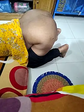 Horny Desi Girl online show from 03.12.25