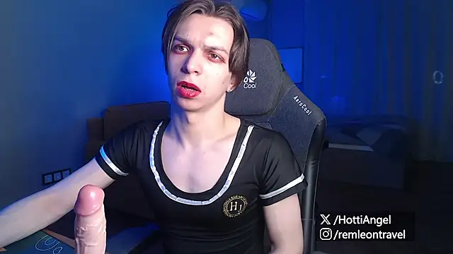 Snapshot of leon_yuugen chatting on 03.10.26 leon yuugen online show from 03.10.26