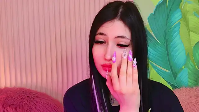 EmmaLawrens online show from 03.28.26