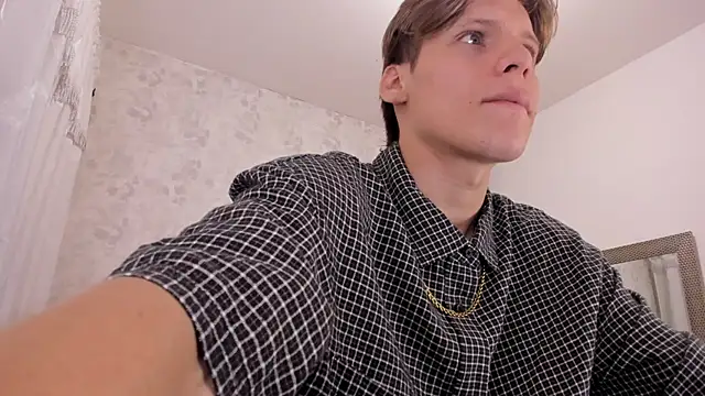 blondie lover69 online show from 10.28.25