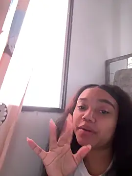 JasmineRose7 online show from 04.13.26