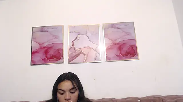 Kim Lennon online show from 02.09.25