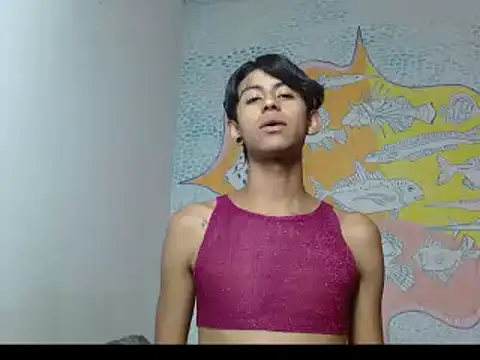 Snapshot of boysLittle chatting on 01.21.25 boysLittle online show from 01.21.25