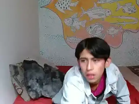 Snapshot of boysLittle chatting on 01.26.25 boysLittle online show from 01.26.25