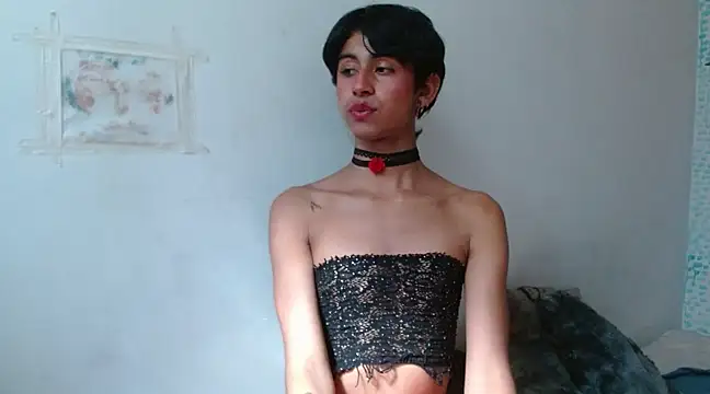 Snapshot of boysLittle chatting on 02.18.25 boysLittle online show from 02.18.25