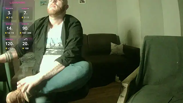 Snapshot of GaySexxPL chatting on 04.30.26 GaySexxPL online show from 04.30.26