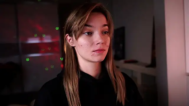 ileanacampbe online show from 10.24.25