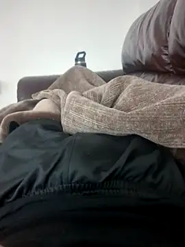 young18dick  online show from 01.08.25