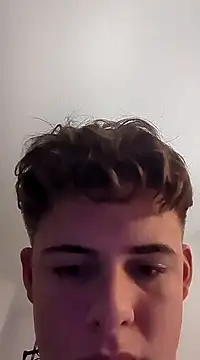 young18dick  online show from 01.11.25