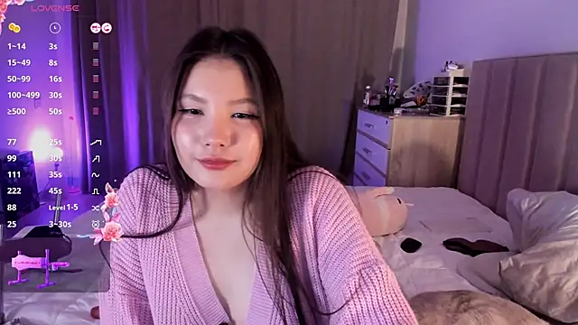 Snapshot of marin_light chatting on 01.07.26 marin light online show from 01.07.26