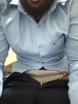 Snapshot of 13lusty chatting on 10.10.25 13lusty online show from 10.10.25