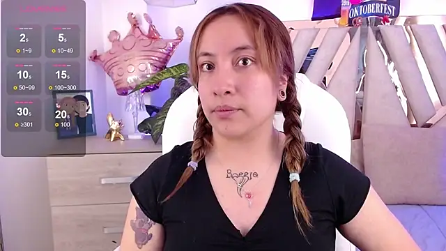 Snapshot of NyxAndria_1 chatting on 09.25.25 NyxAndria 1 online show from 09.25.25