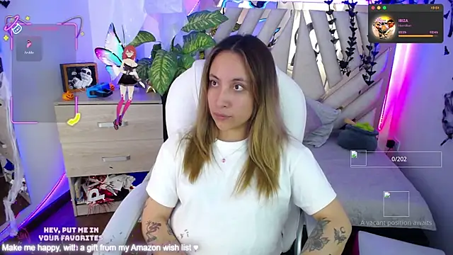 Snapshot of NyxAndria_1 chatting on 11.15.25 NyxAndria 1 online show from 11.15.25