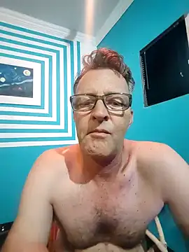 itsmeyes69 online show from 01.21.25