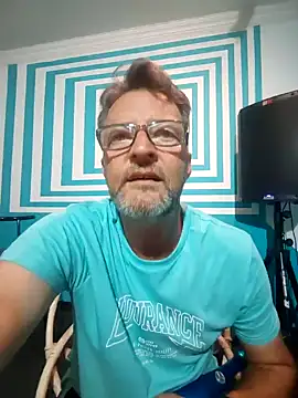 itsmeyes69 online show from 02.05.25