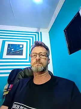 itsmeyes69 online show from 02.21.25