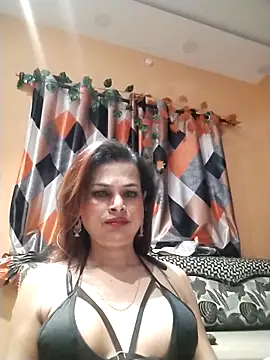 SANA-LEONI online show from 04.10.26