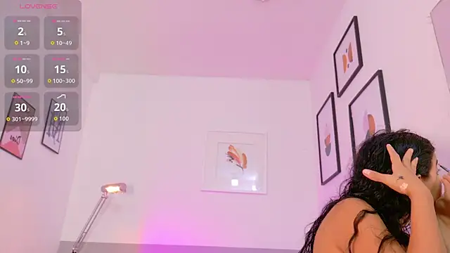 hotiergirl online show from 10.15.25