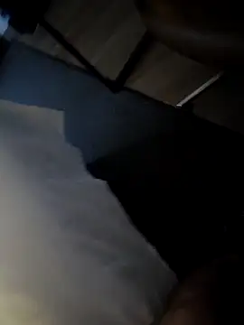 Snapshot of Rzemtsefg chatting on 10.22.25 Rzemtsefg online show from 10.22.25