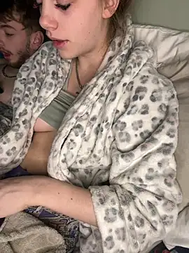 VioletxBlue online show from 03.08.26