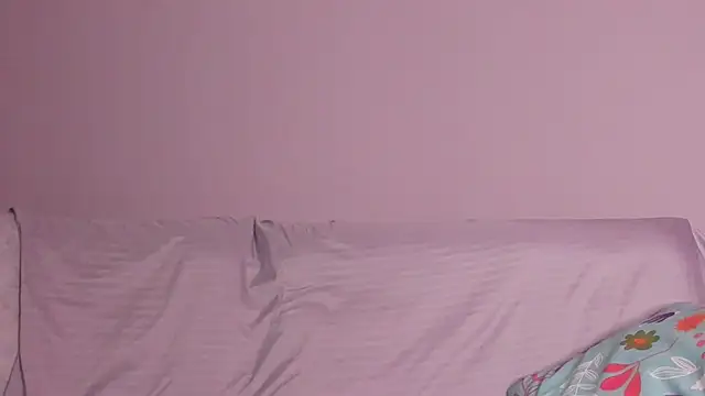 RubiSharqui  online show from 04.17.26