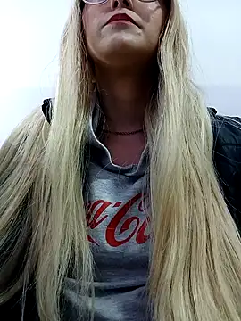 SussanHottye1  online show from 01.19.25