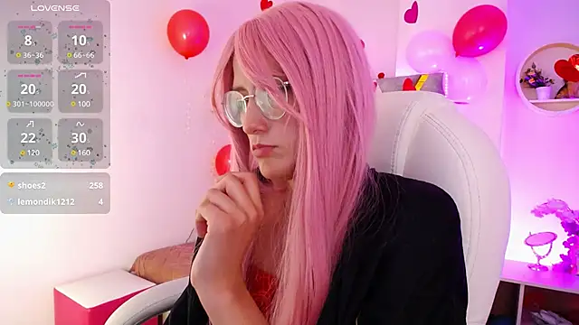 SussanHottye1  online show from 02.21.25