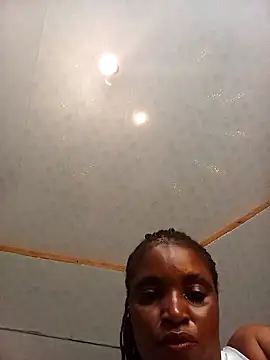 Snapshot of chilidzi chatting on 02.21.25 chilidzi online show from 02.21.25