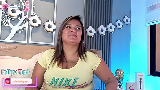 Elise-Leyton online show from 06.19.26